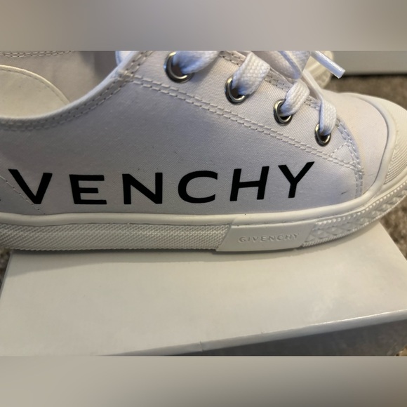 Givenchy kids logo print sneaker - Picture 7 of 11